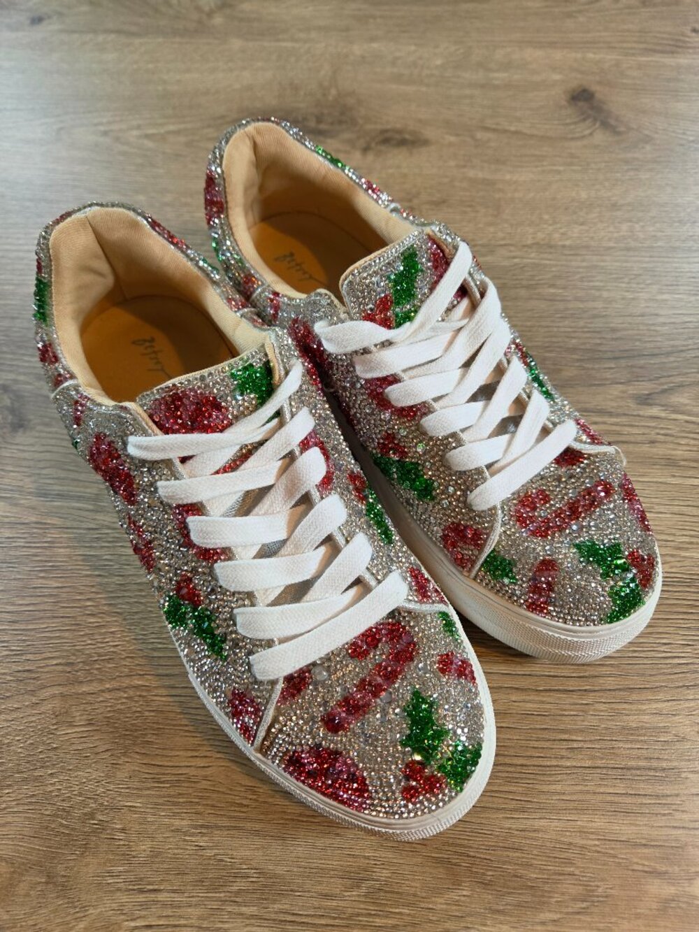 Betsey Johnson Sidny Christmas Sneakers Women Size 9.5 Holly Rhinestone Platform - Picture 2 of 12